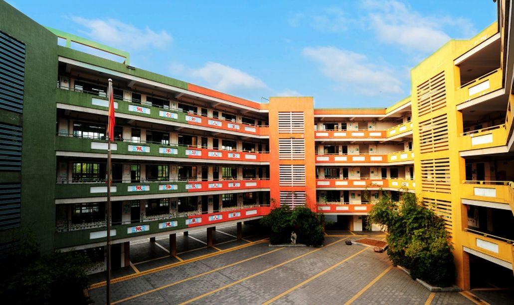 Zhuzhou School Affiliated To Beijing Normal University image