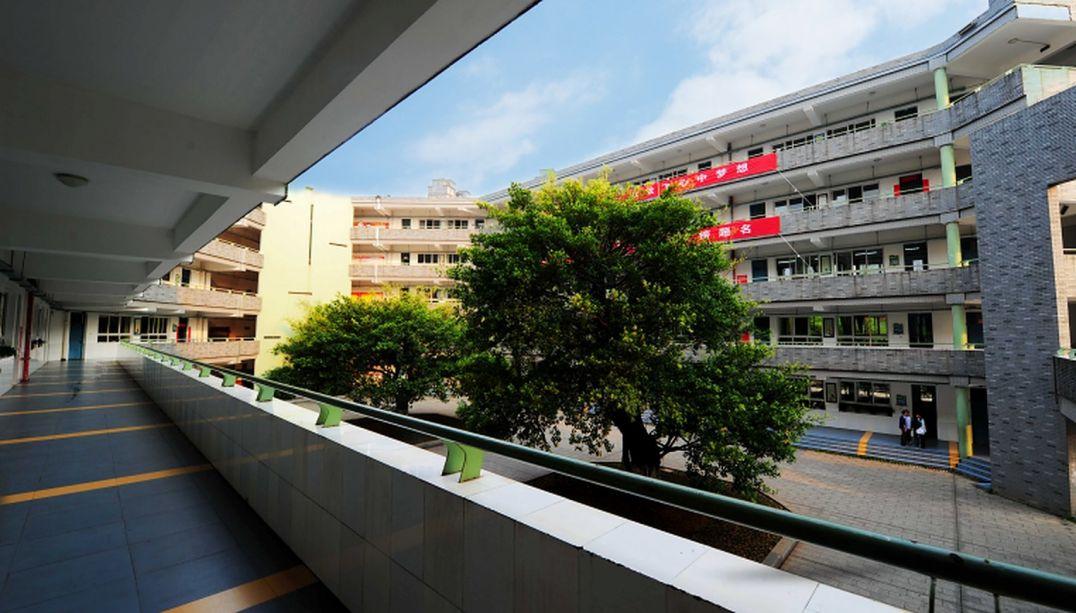 Zhuzhou School Affiliated To Beijing Normal University image