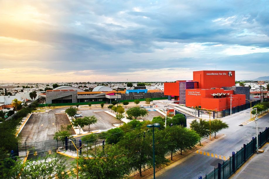 Colegio Americano de Torreon image