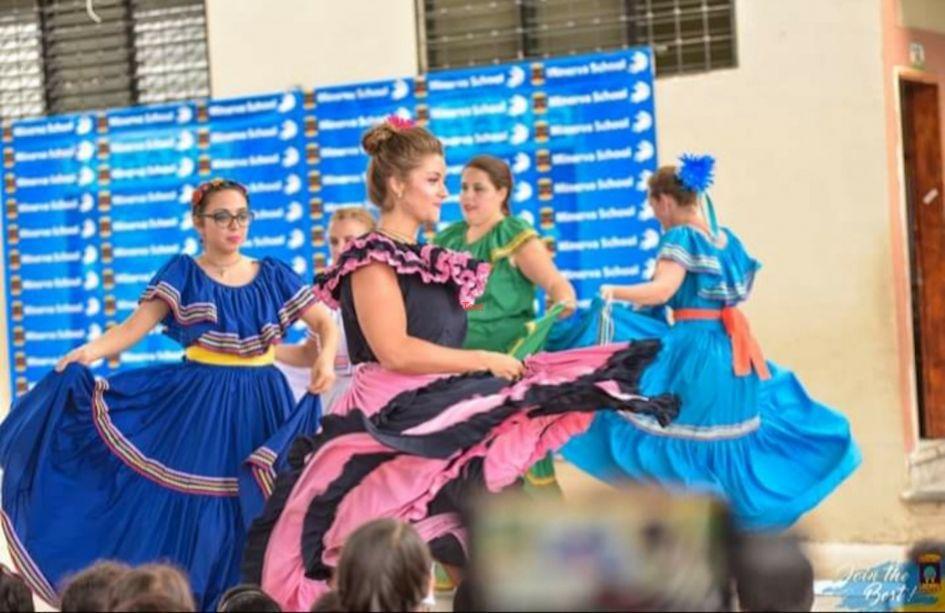 Minerva Bilingual School image