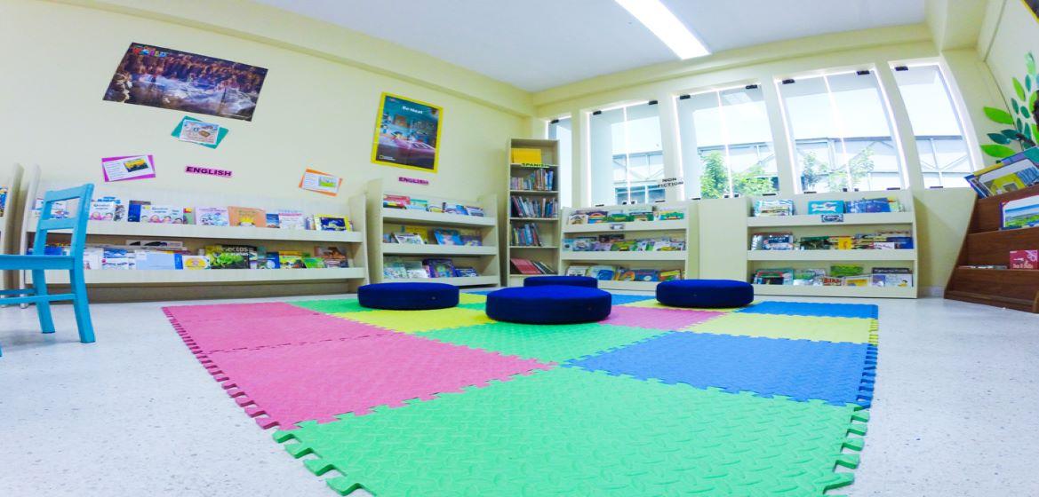 Fleming College image