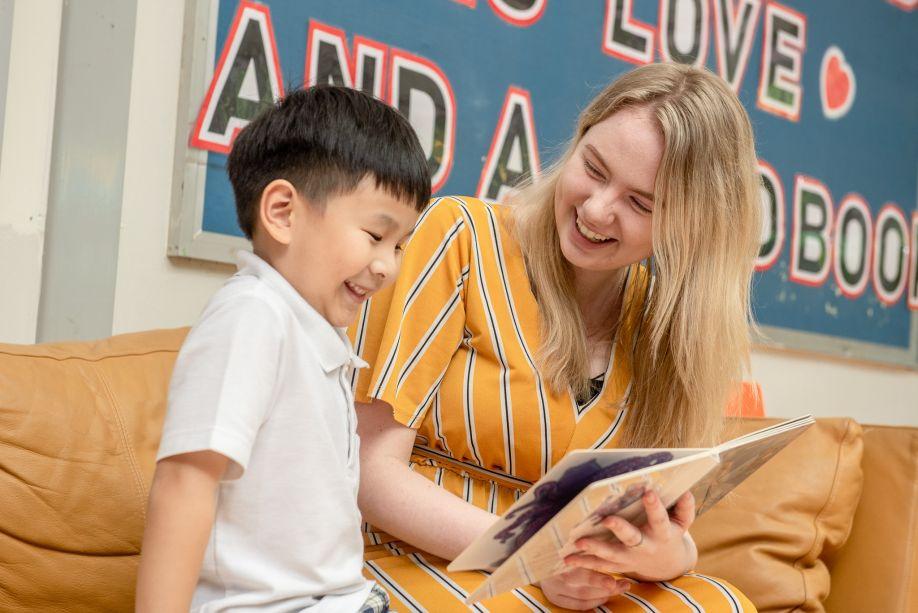 Global English School image
