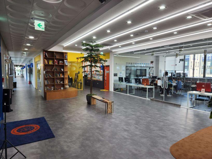American STEM Prep Songdo image