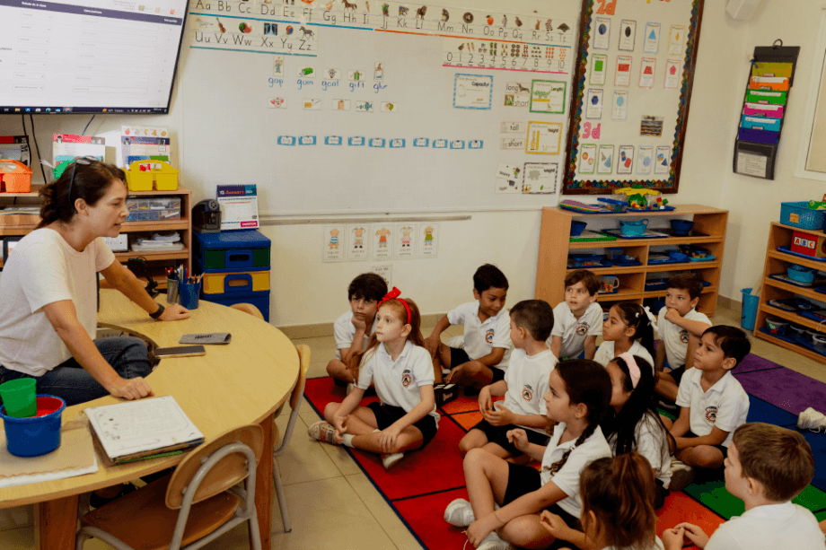 Colegio Jorge Washington image
