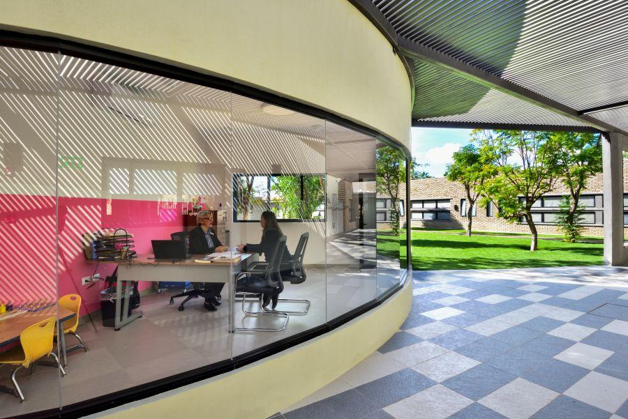 Delmar International School image