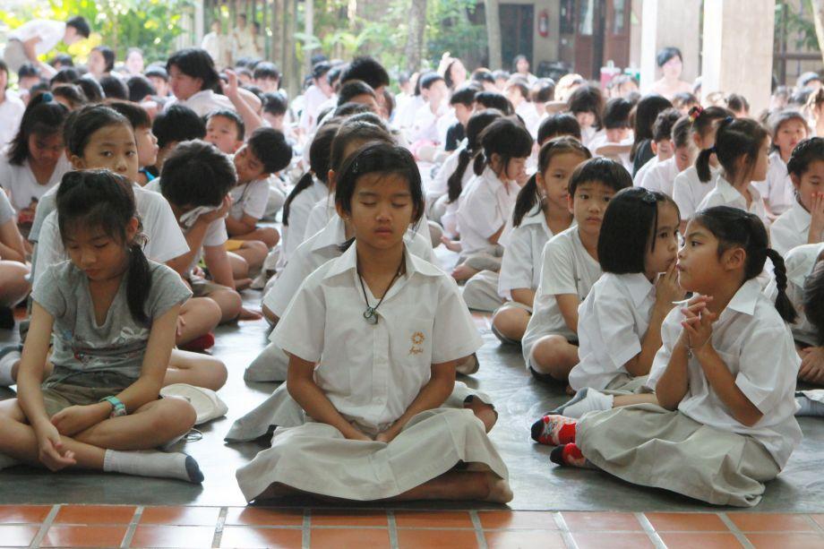 Roong Aroon International School image