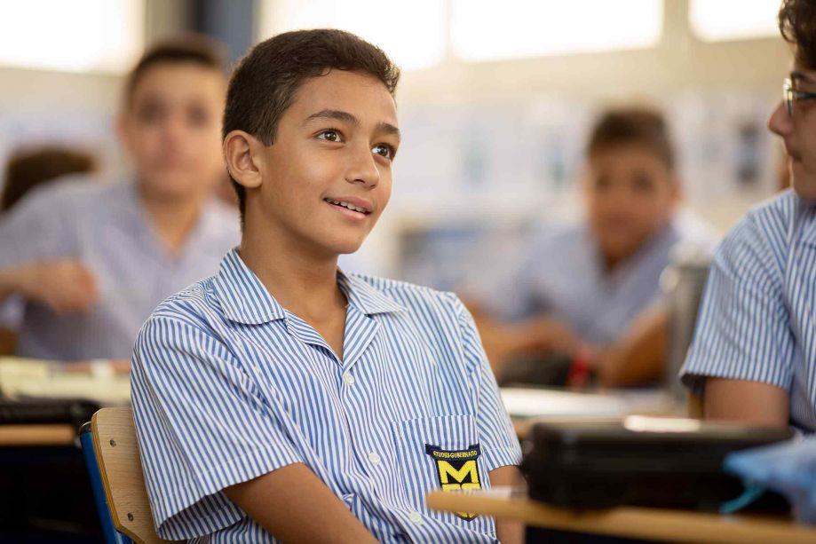 Modern English School Cairo image