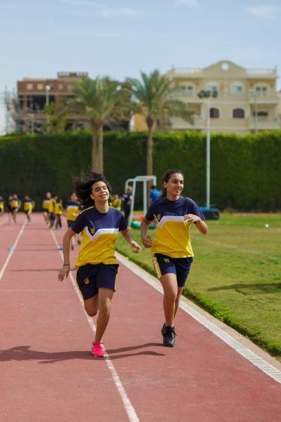 Modern English School Cairo image