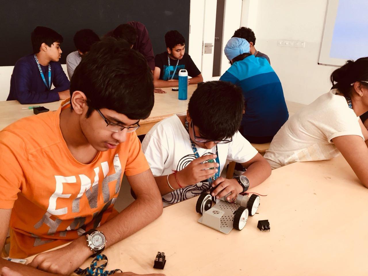 Heritage Xperiential Learning School image