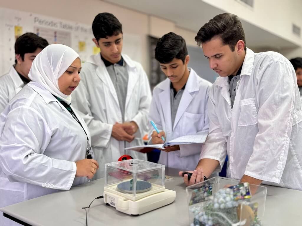 Iqraa American School image