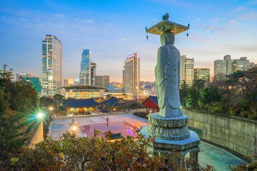 Heads up! How you can land a teaching job in South Korea