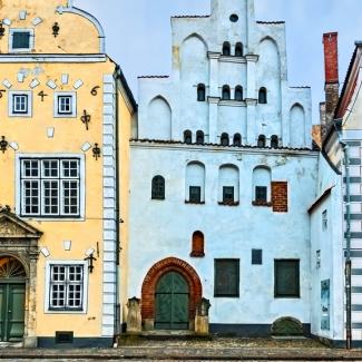 teach in latvia