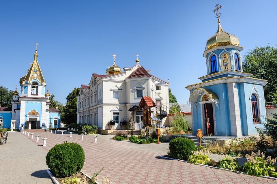 teaching in moldova