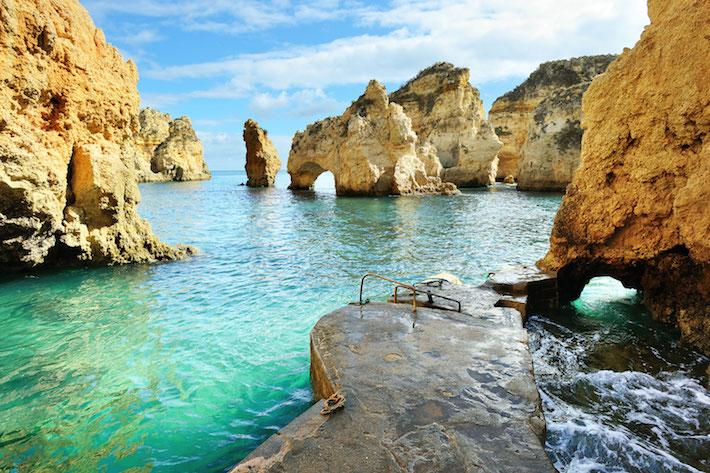 Teach in Portugal