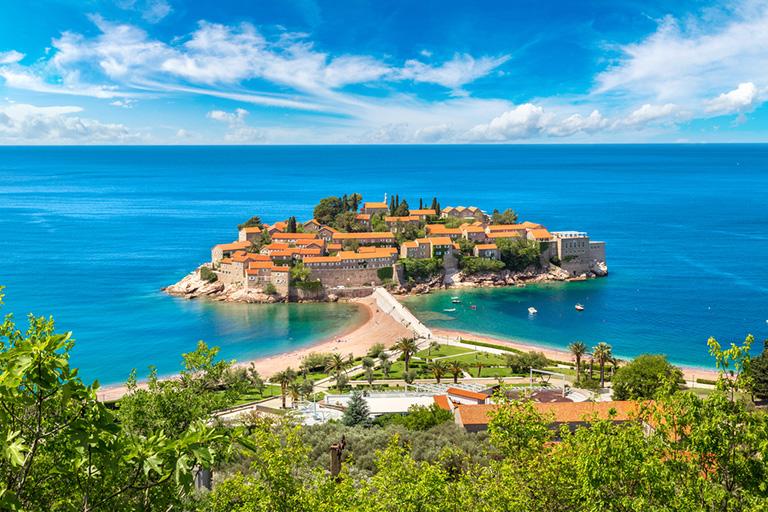 Living in montenegro