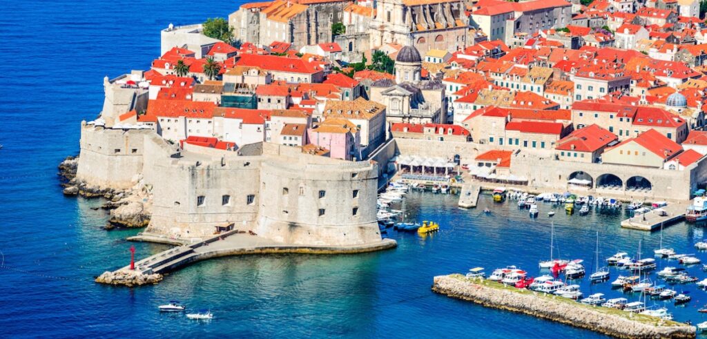 teach in croatia