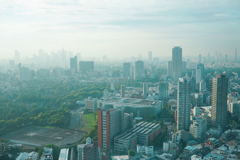 how hard is it to teach english in japan