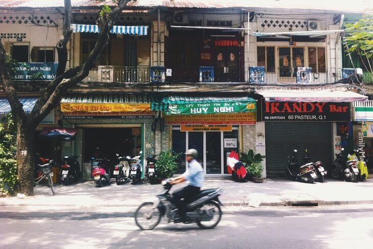  teaching english abroad after college
