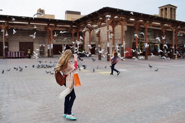 how long in advance to apply to teach abroad
