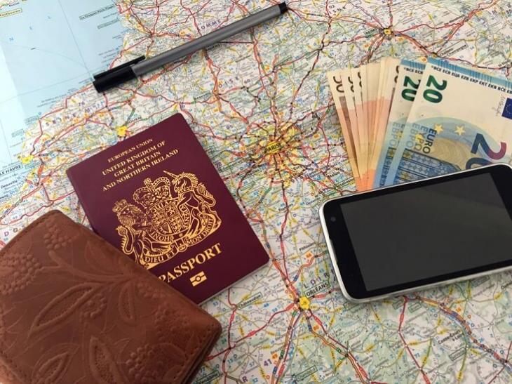how to get a job teaching english in france
