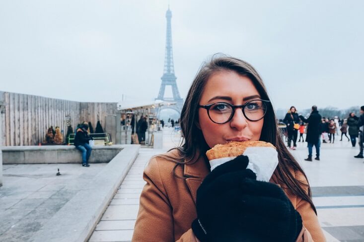 teach english in france