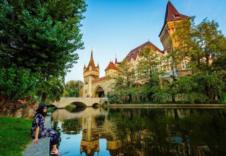 teaching abroad in europe