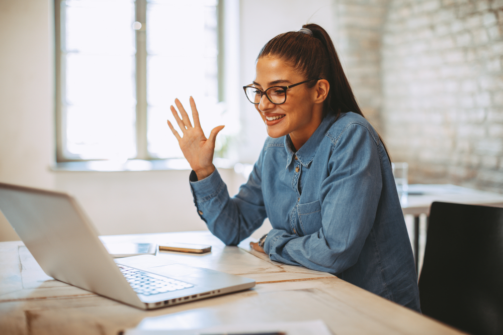 Woman on a video call - how to transition to teaching online