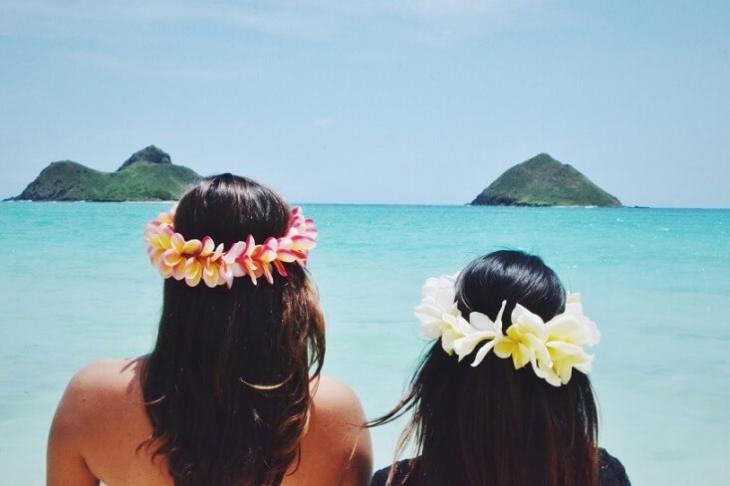 photo of hawaii - states with teacher shortages