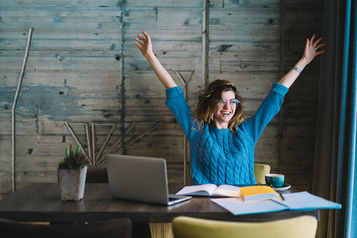 Woman learning online how to become a certified teacher online