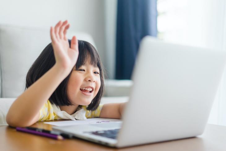 Asain child learning English online - ESL teacher: are ESL teachers in demand?