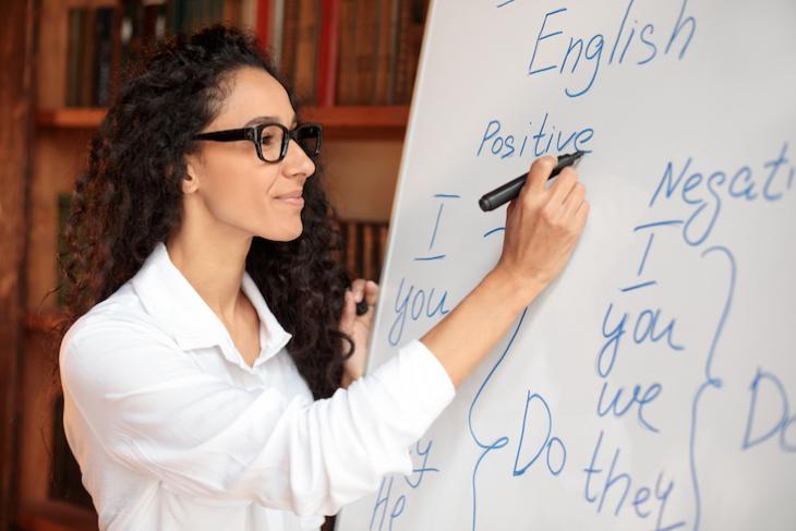 Woman wondering how to find students for online teaching.