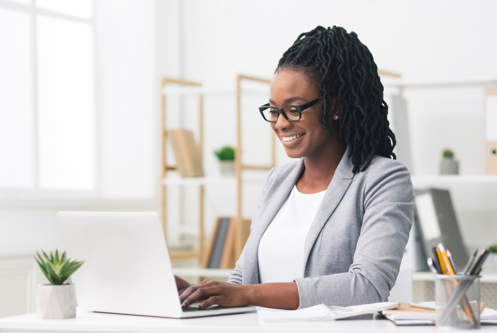 online english teacher at the computer learning resume tips