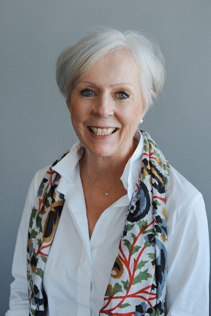 teacher recruitment expert author profile photo of jane macleod